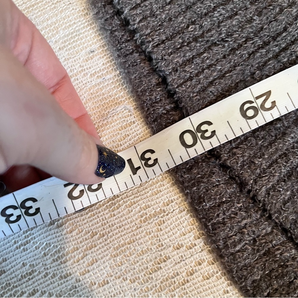 Barefoot dreams CozyChic lite carbon dark gray circle cardi - Picture 8 of 11